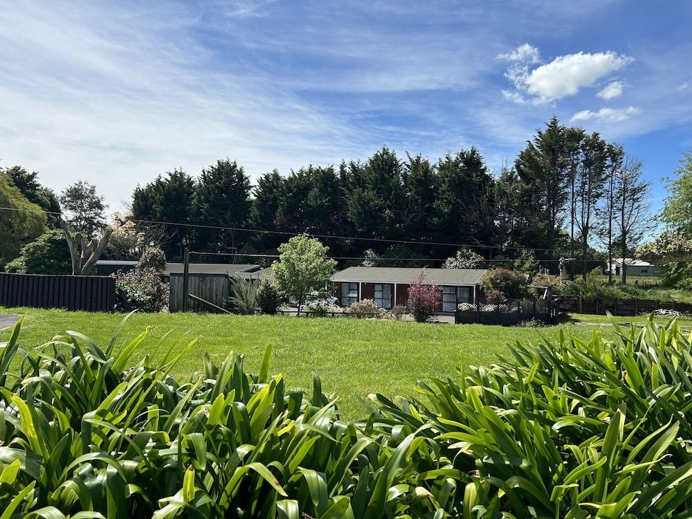 Mystery Creek Motel4