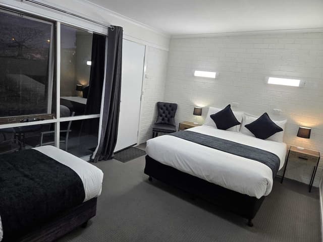 Executive Double Room, Courtyard View