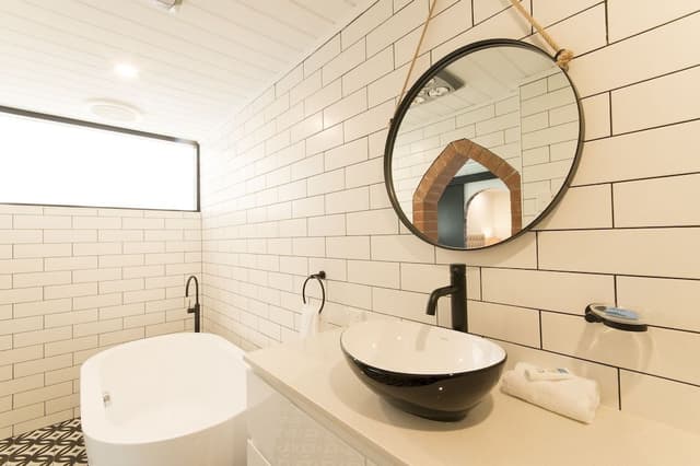 Spa Bath Townhouse