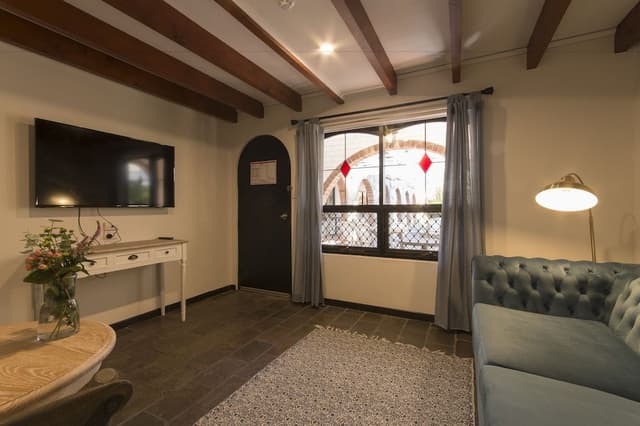Spa Bath Townhouse