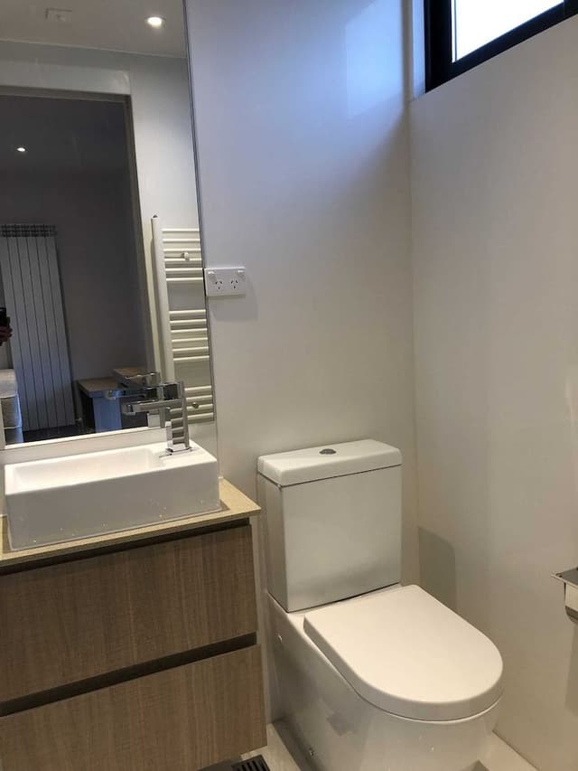 2 Single Beds Bunk Room with Ensuite