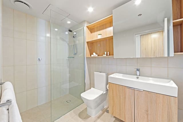Apartment, 1 Bedroom, City View