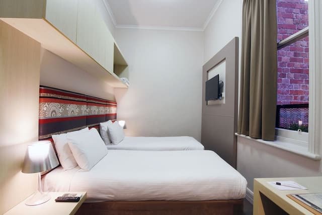 Standard Twin Room