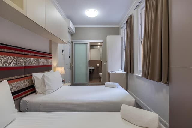 Standard Twin Room