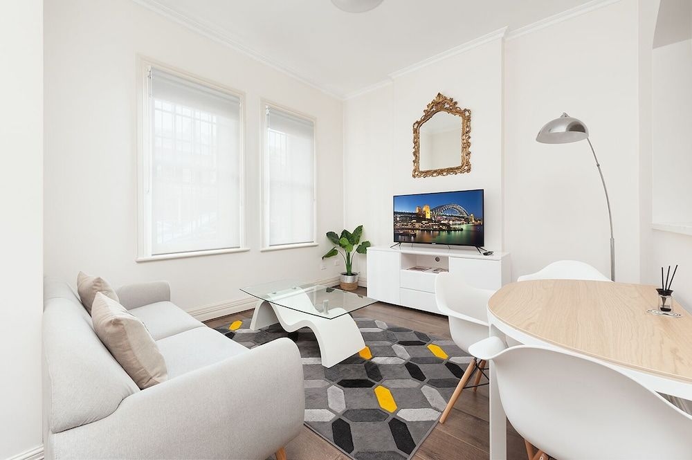 STUNNING SYDNEY HOME 53