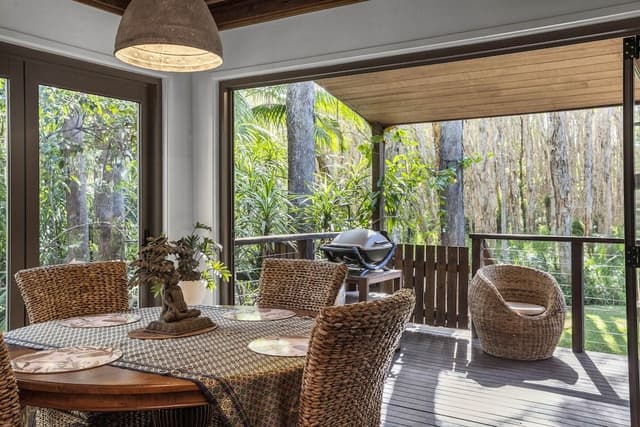 Family Bungalow, 2 Bedrooms, Balcony, Garden View