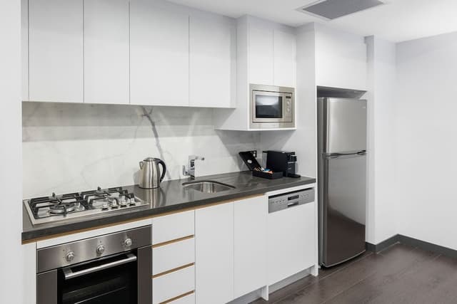 One Bedroom City Suite