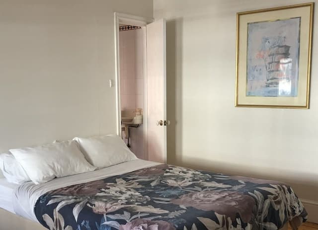 Standard Double Room, 1 Queen Bed