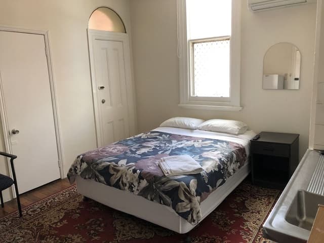 Standard Double Room, 1 Queen Bed