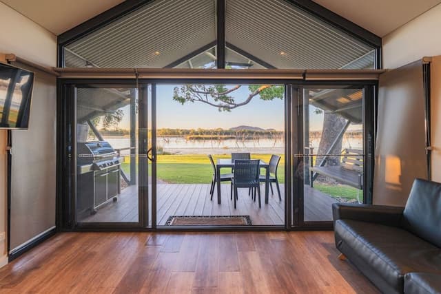 Deluxe Waterfront Cabin