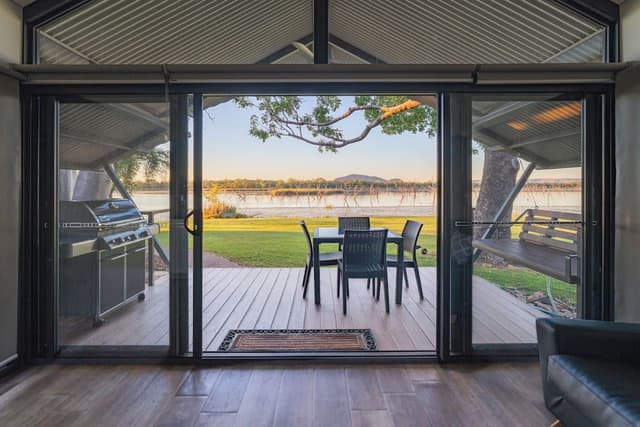 Deluxe Waterfront Cabin