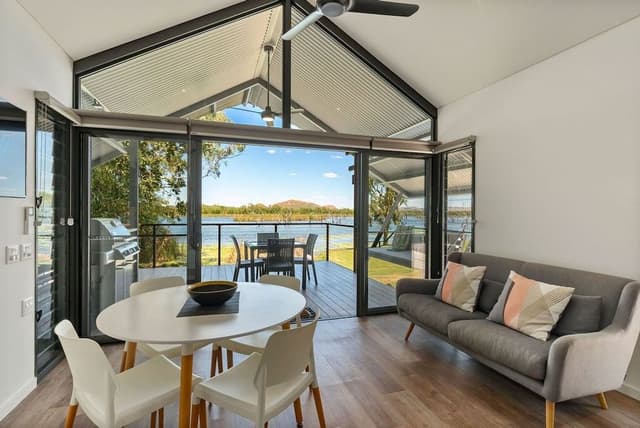 Deluxe Waterfront Cabin