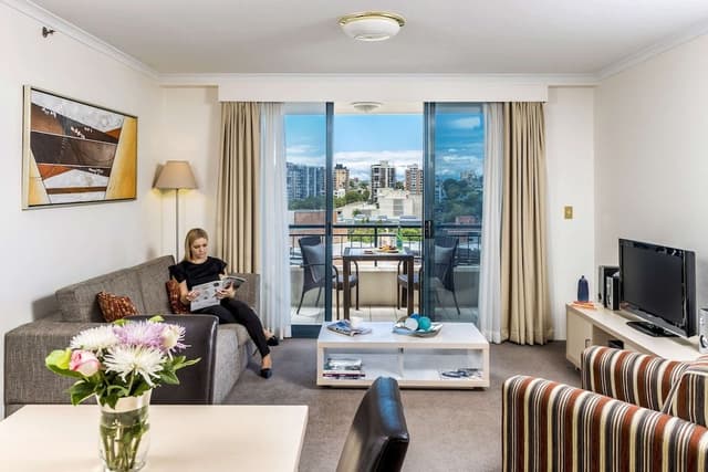 1 Bedroom Apartment