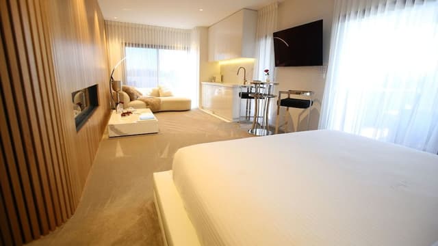 Signature Studio Suite, 1 King Bed