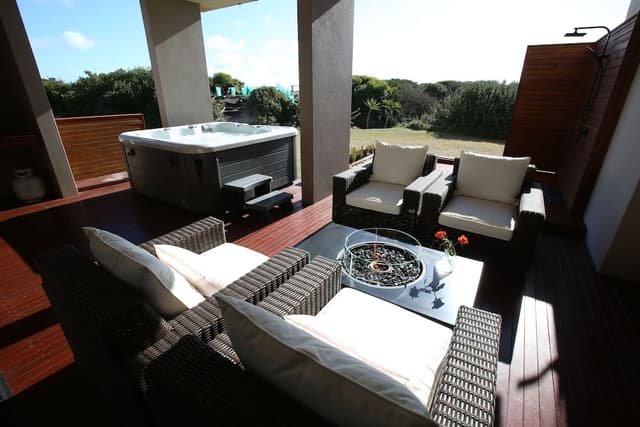 Signature Studio Suite, 1 King Bed
