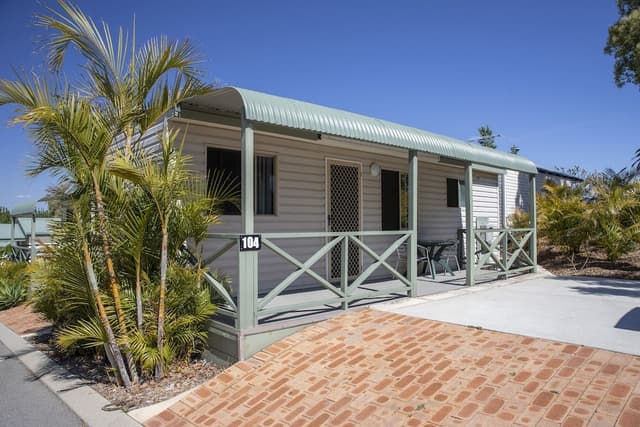 2 Bedroom Standard