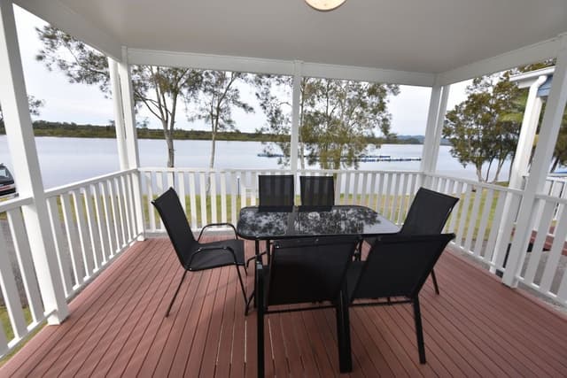 Deluxe Two Bedroom Riverfront Cabin