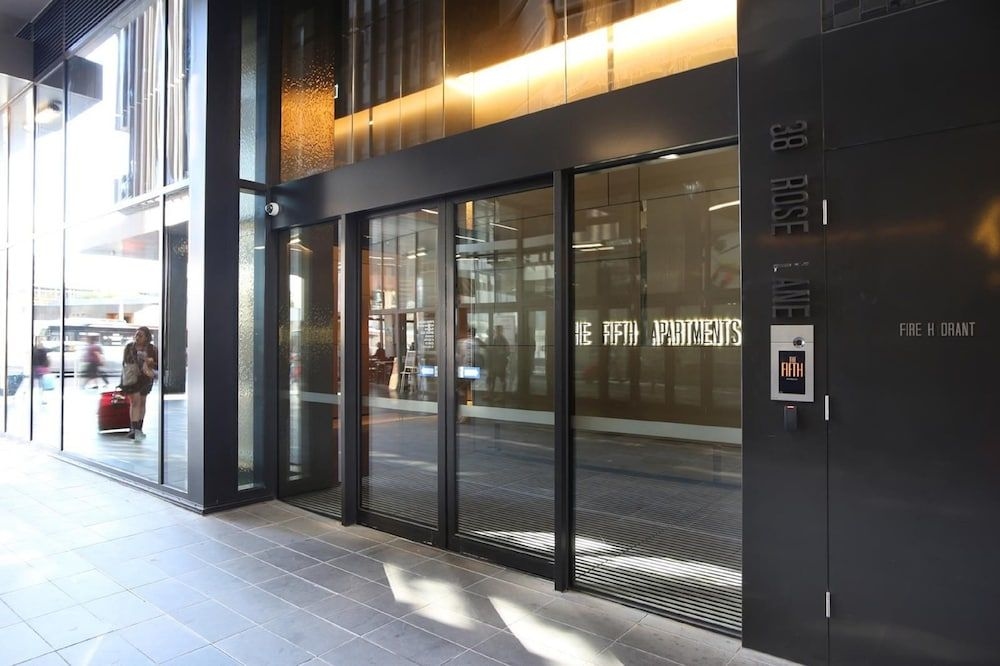 The Escape in Southern Cross Station4