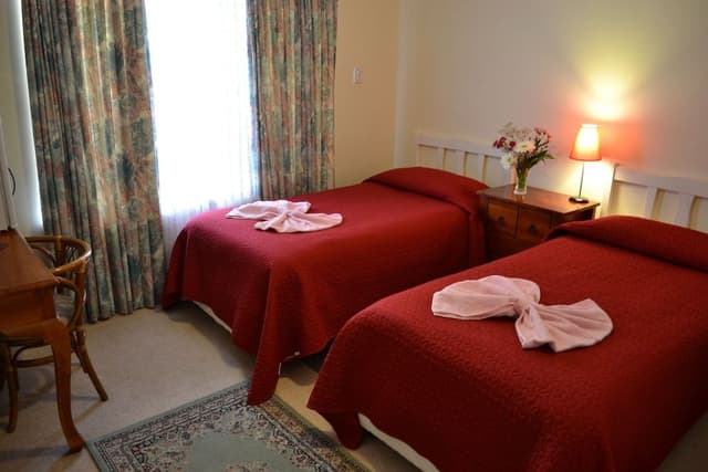 En-suite Twin Room Package