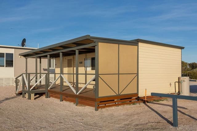 Snapper Cabin