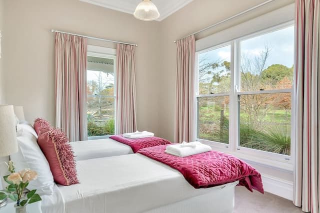 Apartment, 3 Bedrooms, 2 Bathrooms
