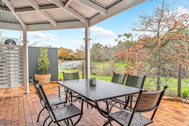 Apartment, 3 Bedrooms, 2 Bathrooms