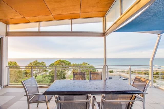 Executive Penthouse, 3 Bedrooms, Ocean View