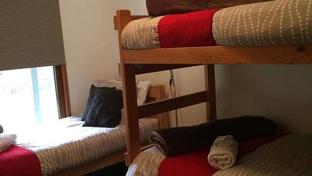 Family House, 3 Bedrooms, 2 Bathrooms, Garden View