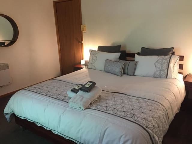 Family House, 3 Bedrooms, 2 Bathrooms, Garden View