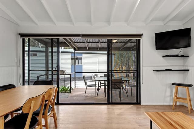 Deluxe Riverview Cabin