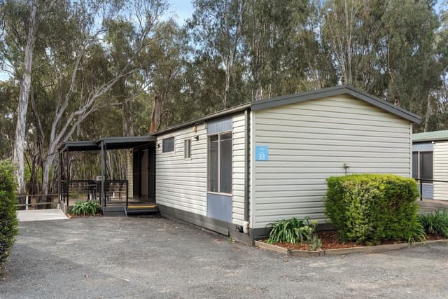 Deluxe Riverview Cabin