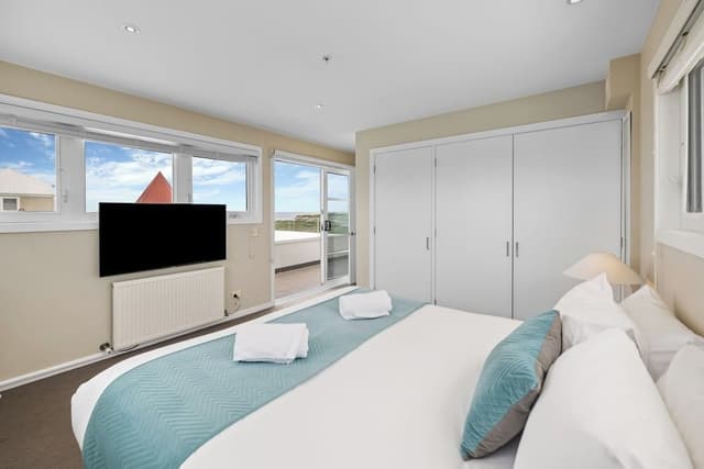 Merri Rise 3 Bedroom Penthouse