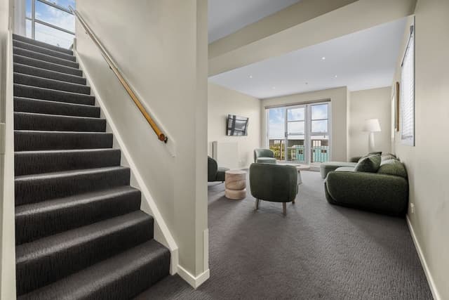 Merri Rise 3 Bedroom Penthouse