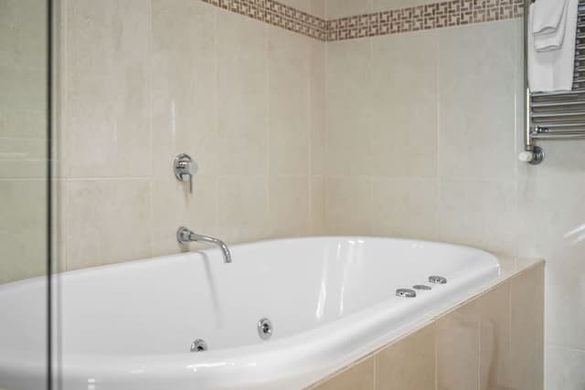Middle Island 2 Bedroom Penthouse