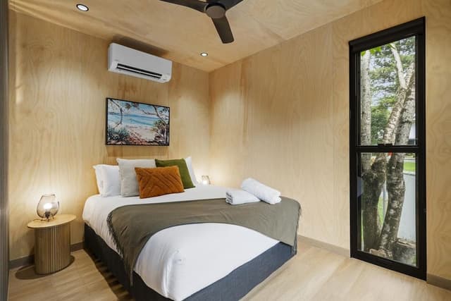 Duplex Studio Pod