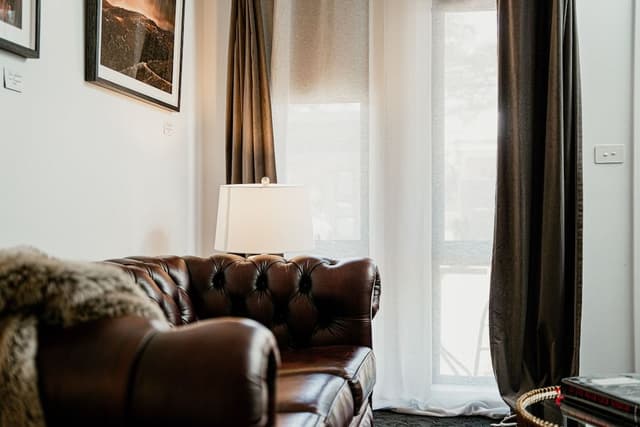 Motel Suites