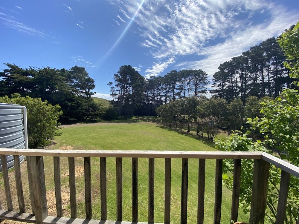 Clifton Beach Lodge0