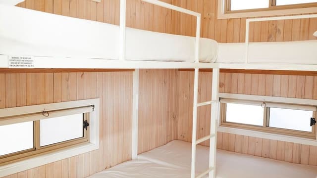 2 Bedroom Cabin