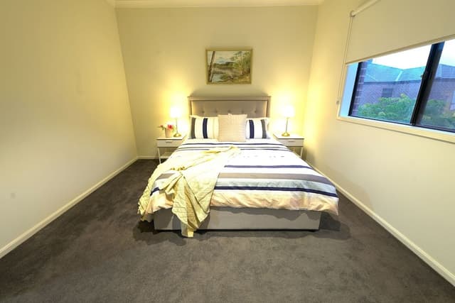 House (9 Bedrooms)