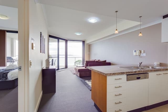 3 Bedroom Executive Ocean View Apartment