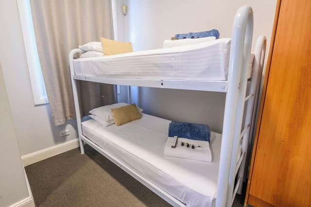 Family Bunk Room Ensuite Bathroom