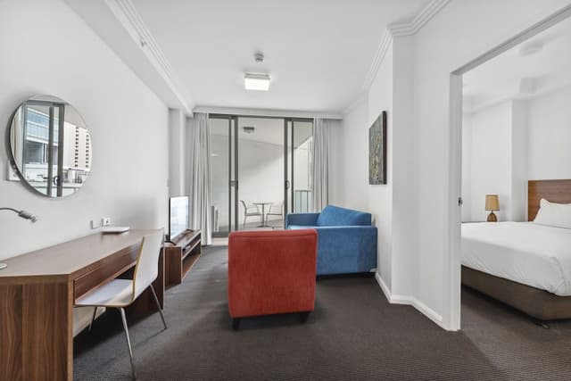 One Bedroom Apartment (Daily Housekeeping)