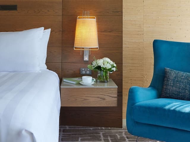 Deluxe King Room