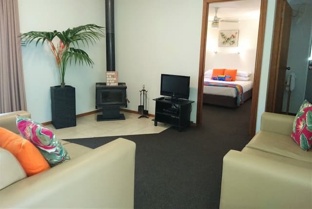 Cottage 1 Jarrah 2 Bedroom