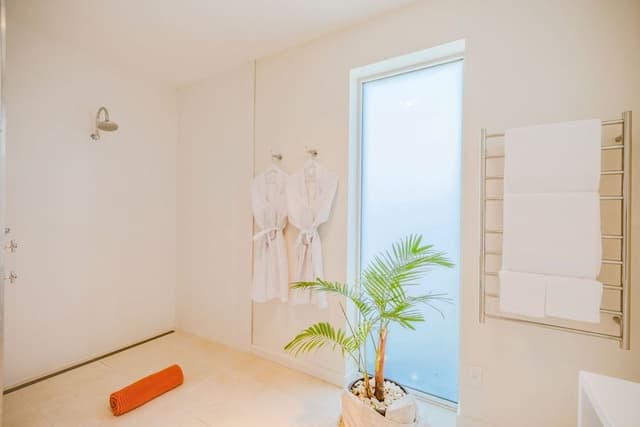 Luxury Villa, 2 Bedrooms, Sea View, Oceanfront