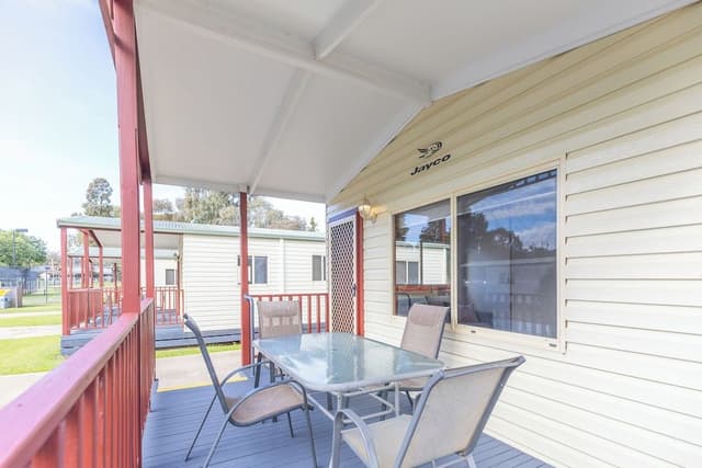 Boronia Cabin