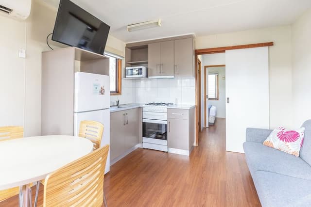 Standard Cabin