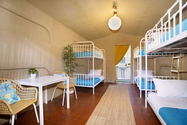 6 Bed Bunk Family Gamping Tent