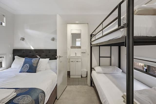Standard 1 Bedroom Cabin