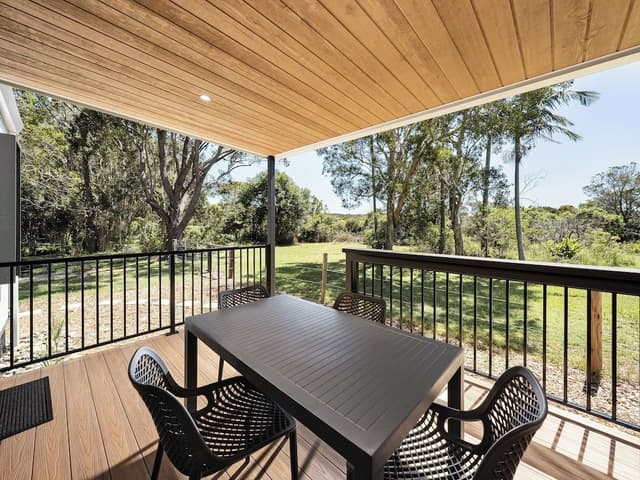 Superior 2 Bedroom Duplex Cabin